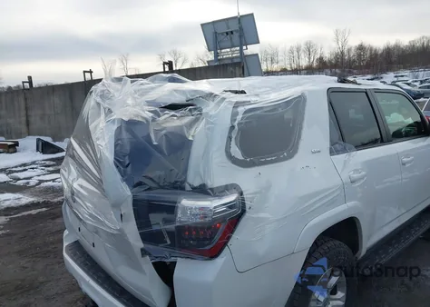 2021 Toyota 4Runner Sr5 Premium из США, поврежденный, VIN JTENU5JR4M5872979